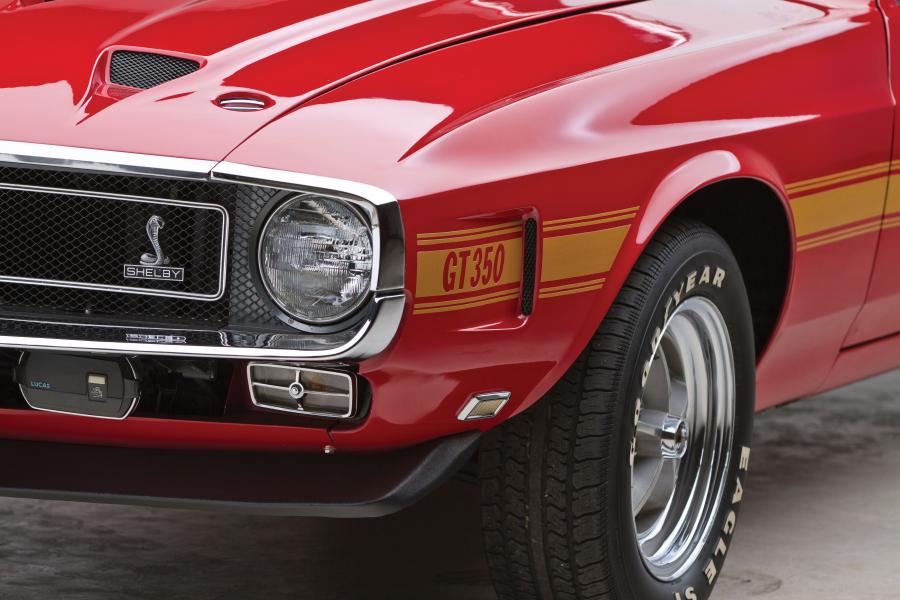  Shelby GT350 Fastback Coupe 1969 года  (фото 13 из 21)